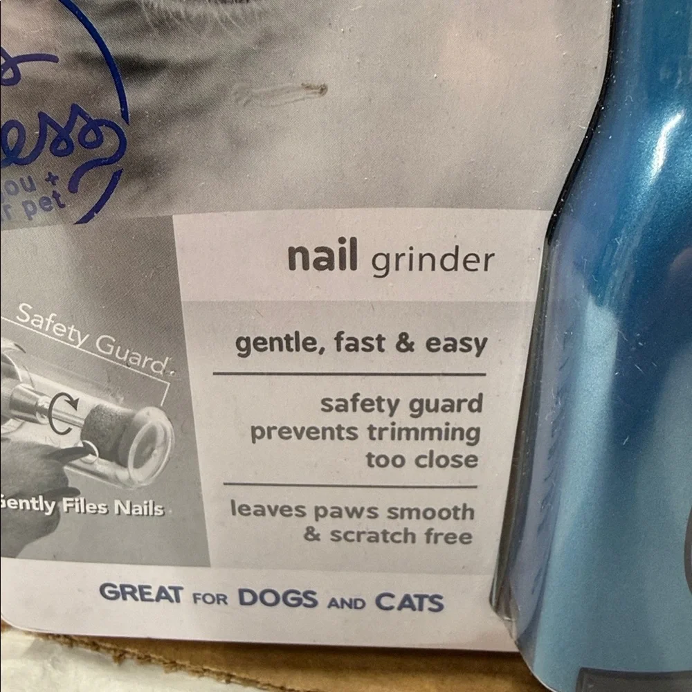 ⭐️Oster Gentle Paws Blue Nail Grinder with Replacement Kit